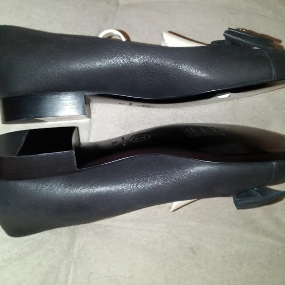 CHANEL BUFFALO GLITTER STAR BALLERINA FLATS - Picture 6 of 10